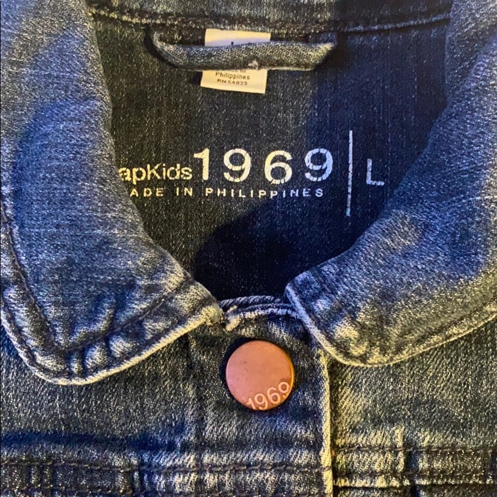 Jean Jacket - Picture 2 of 5